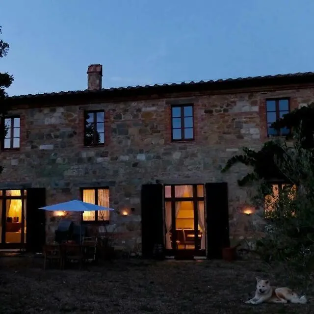 Apartament Molino Della Tuoma San Quirico dʼOrcia 0*,  Włochy